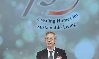 At the cocktail reception, HKHS Chairman Walter Chan says HKHS will continue to stay innovative and uphold its social mission to create homes for sustainable living for the Hong Kong people.